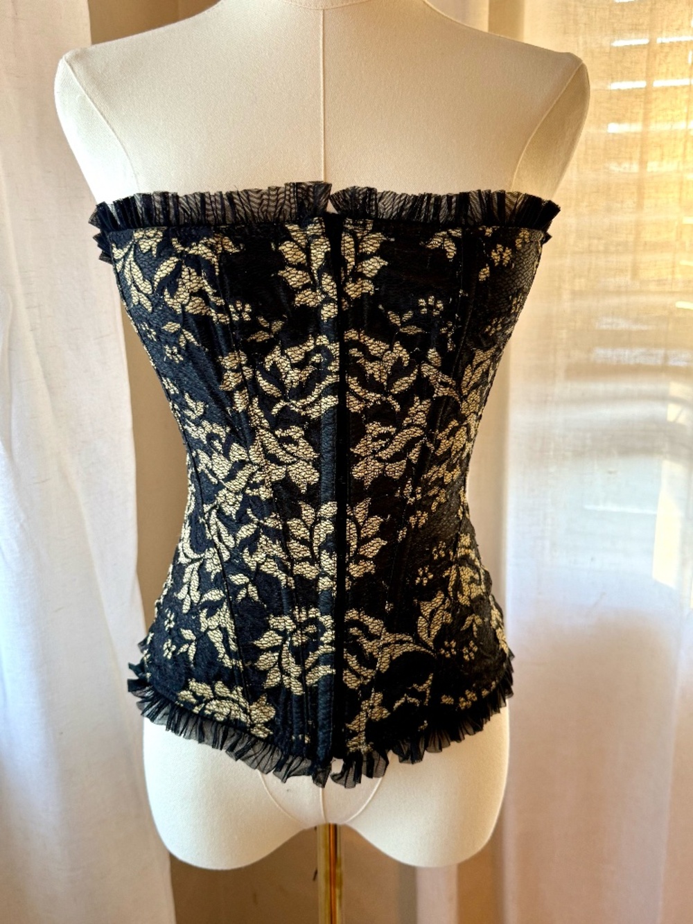 Vintage Y2K Fredericks of Hollywood Brocade Corset